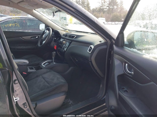 2016 NISSAN ROGUE 5N1AT2MV9GC774667 Photo 4