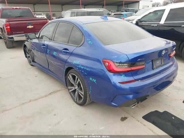 2020 BMW 330I WBA5R7C03LFJ27551 Photo 2