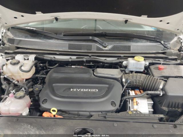 2023 CHRYSLER PACIFICA HYBRID 2C4RC1L70PR541045 Photo 9