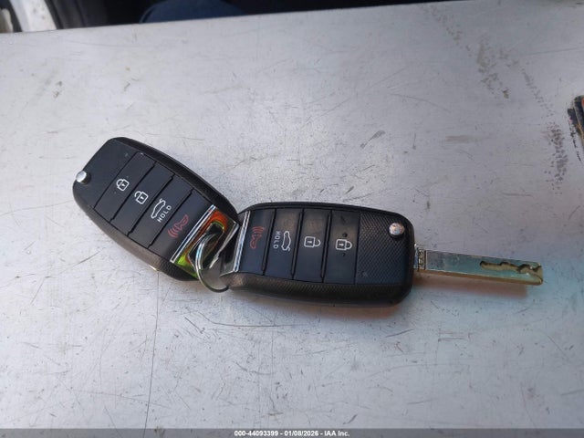 3KPA24AD5LE285023 KIA RIO S