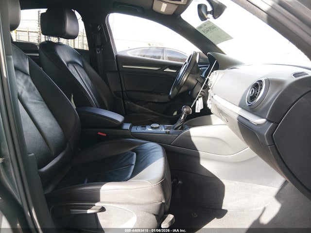 2015 AUDI A3 WAUACGFF2F1034053 Photo 4