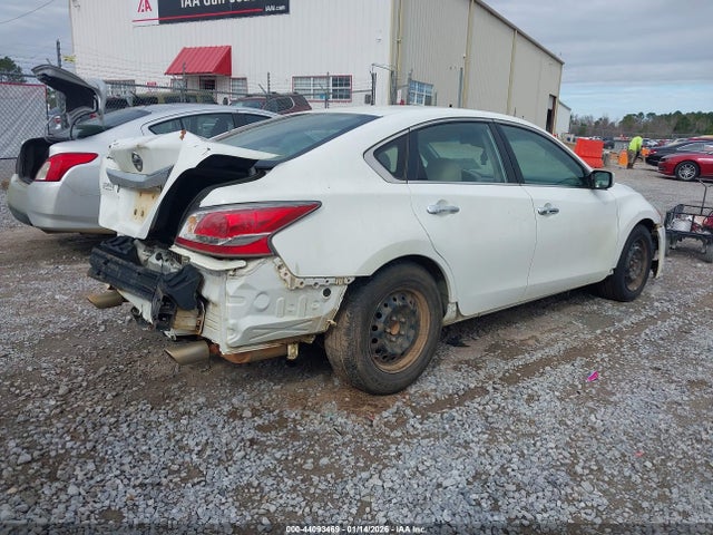 1N4AL3AP5FN864293 Nissan Altima 2.5 S