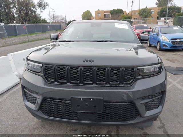 1C4RJGAGXSC355610 Jeep Grand Cherokee Altitude 4x2