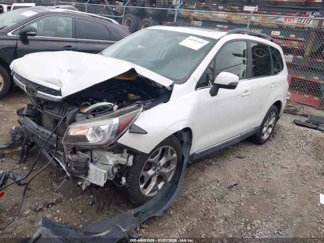 Subaru Forester 2.5i Touring 2017 JF2SJAWC2HH440913 Image 2