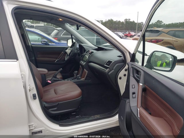 Subaru Forester 2.5i Touring 2017 JF2SJAWC2HH440913 Image 5