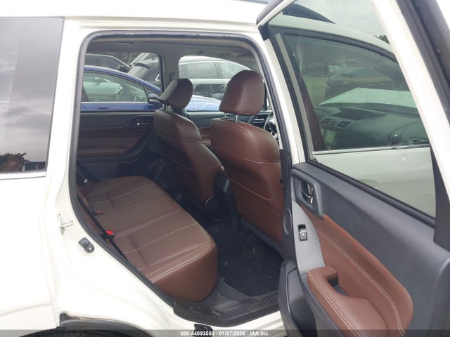 Subaru Forester 2.5i Touring 2017 JF2SJAWC2HH440913 Image 8