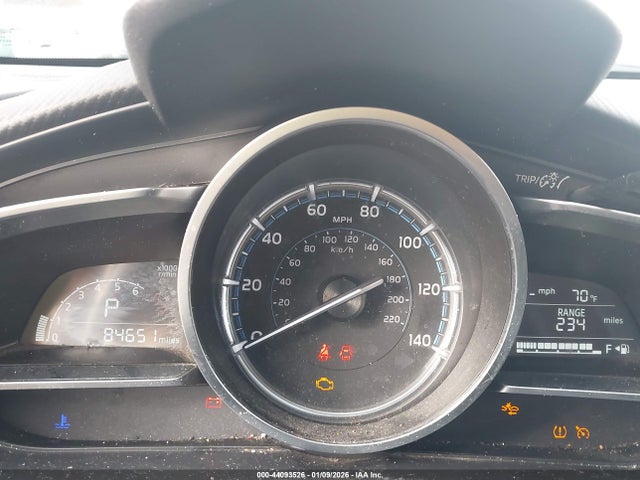 3MYDLBYV1KY507990 Toyota Yaris Xle