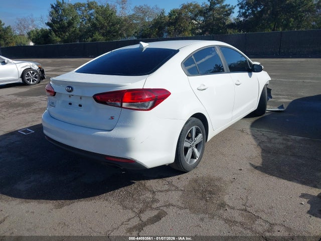 KIA FORTE S 2018 3KPFL4A71JE246794 Image 4