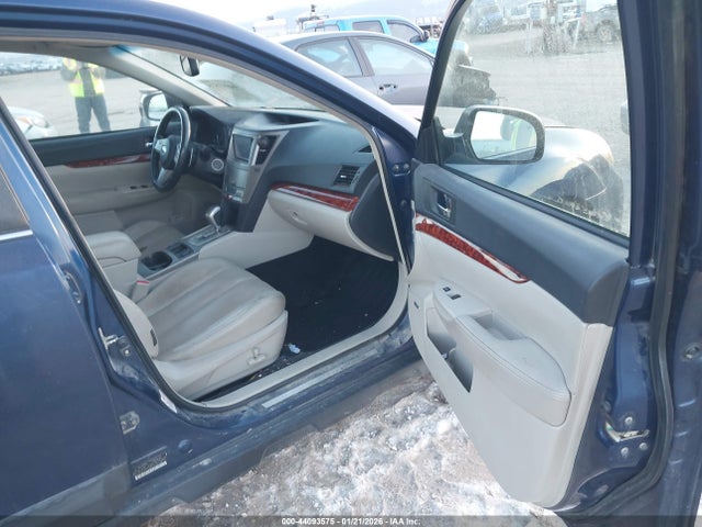 Aukcja sprzedaży 2010 Subaru Outback 2.5i Limited, vin: 4S4BRCKC8A3386380, numer aukcji: 44093575