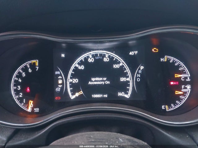 1C4RJFAG4JC252613 Jeep Grand Cherokee Altitude 4x4