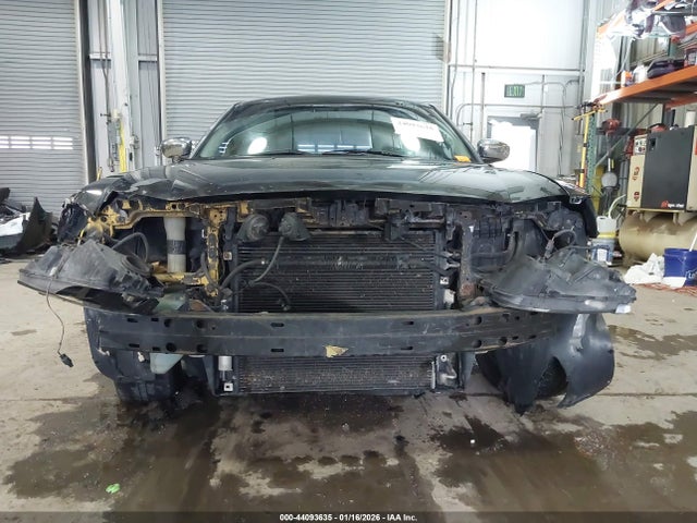 44093635 :رقم المزاد ، 2B3CA4CD3AH234535 vin ، 2010 Dodge Charger مزاد بيع