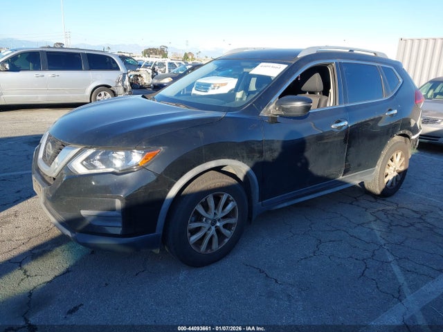 Nissan ROGUE SV 2019 JN8AT2MT7KW259634 Image 2