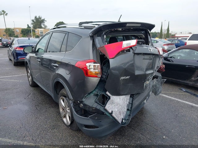 Toyota Rav4 Xle 2015 2T3WFREV3FW132465 Image 3