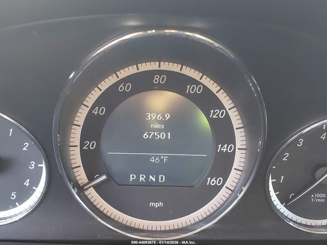 44093678 :رقم المزاد ، WDDKJ7CB1BF095654 vin ، 2011 Mercedes-benz E 550 مزاد بيع