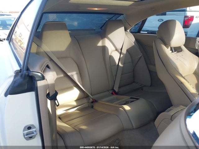 2011 MERCEDES-BENZ E 550 WDDKJ7CB1BF095654 Photo 7