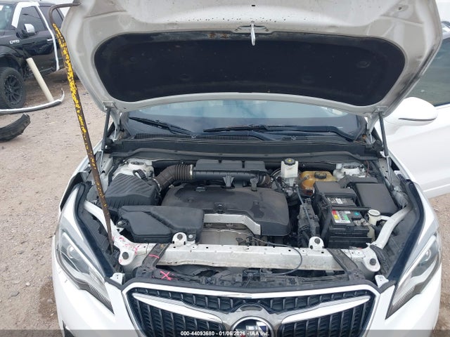 Buick Envision Fwd Essence 2019 LRBFXCSAXKD003740 Image 10