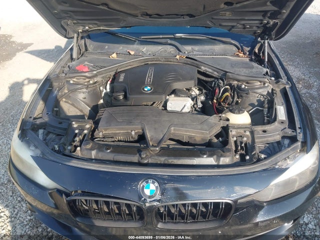 WBA3C1C5XEK106465 BMW 328I