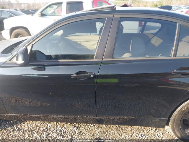 WBA3C1C5XEK106465 BMW 328I