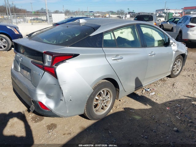 2022 TOYOTA PRIUS JTDKAMFU3N3184654 Photo 3