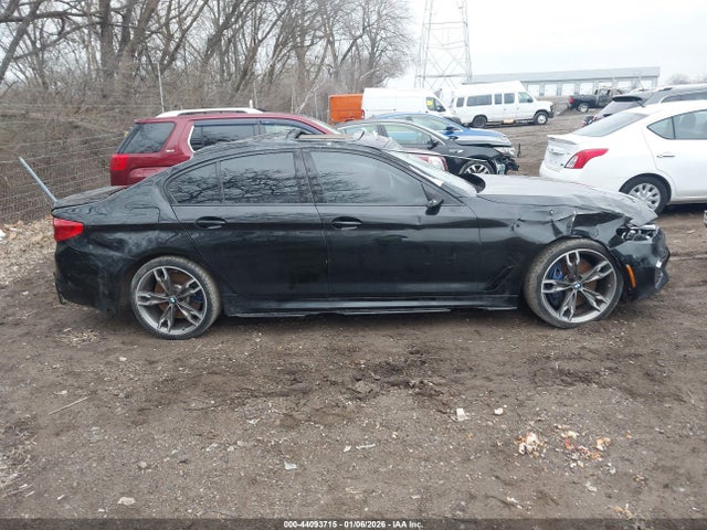 44093715 :رقم المزاد ، WBAJS7C06LCD32269 vin ، 2020 Bmw M550i Xdrive مزاد بيع