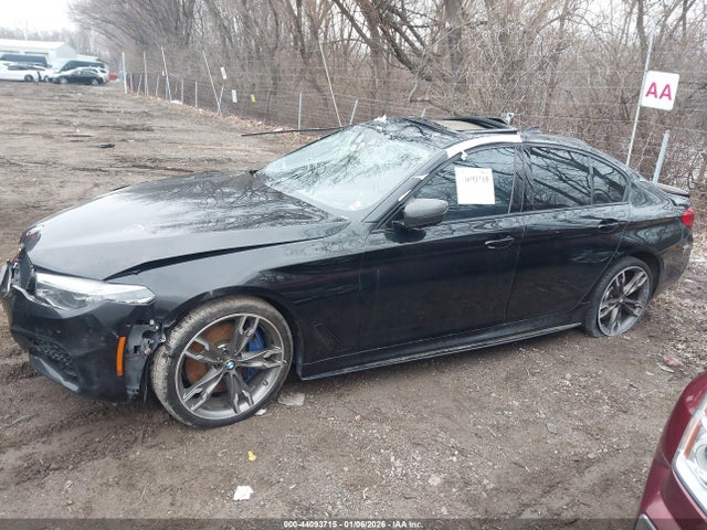 44093715 :رقم المزاد ، WBAJS7C06LCD32269 vin ، 2020 Bmw M550i Xdrive مزاد بيع