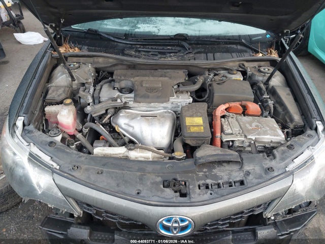 4T1BD1FK5EU120416 Toyota Camry Hybrid Se Limited Edition