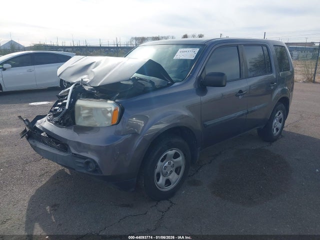 Honda PILOT LX 2015 5FNYF3H25FB029741 Image 2