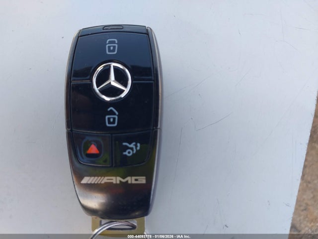 44093778 :رقم المزاد ، W1K3G5BB0MJ285387 vin ، 2021 Mercedes-benz Amg A 35 4matic مزاد بيع