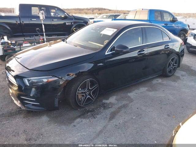 44093778 :رقم المزاد ، W1K3G5BB0MJ285387 vin ، 2021 Mercedes-benz Amg A 35 4matic مزاد بيع