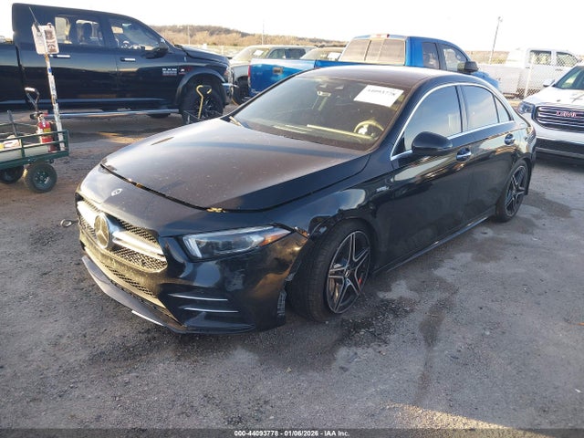 44093778 :رقم المزاد ، W1K3G5BB0MJ285387 vin ، 2021 Mercedes-benz Amg A 35 4matic مزاد بيع