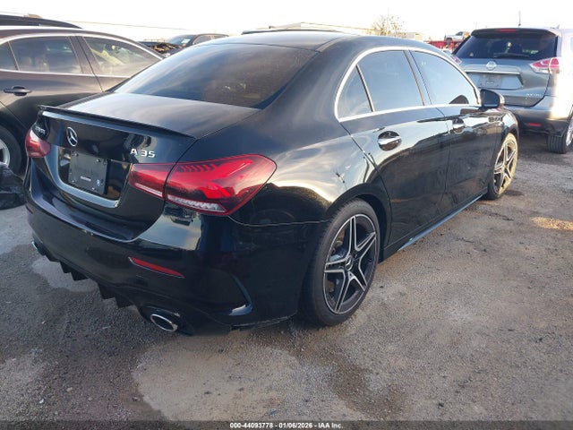 44093778 :رقم المزاد ، W1K3G5BB0MJ285387 vin ، 2021 Mercedes-benz Amg A 35 4matic مزاد بيع