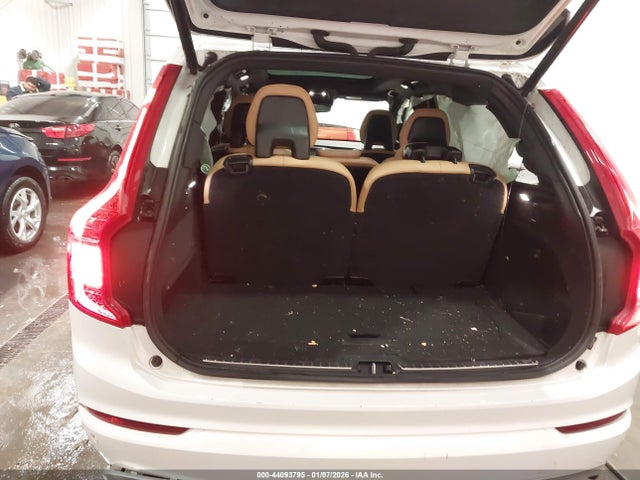 44093795 :رقم المزاد ، YV4A22PK6J1388216 vin ، 2018 Volvo Xc90 T6 Momentum مزاد بيع