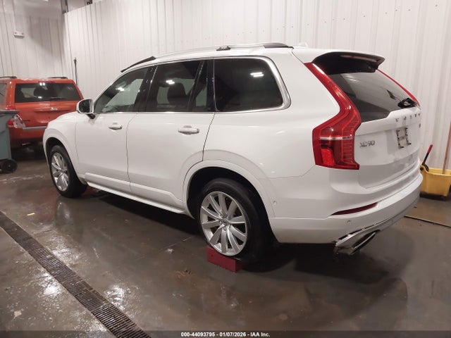 44093795 :رقم المزاد ، YV4A22PK6J1388216 vin ، 2018 Volvo Xc90 T6 Momentum مزاد بيع