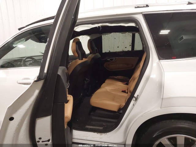 44093795 :رقم المزاد ، YV4A22PK6J1388216 vin ، 2018 Volvo Xc90 T6 Momentum مزاد بيع