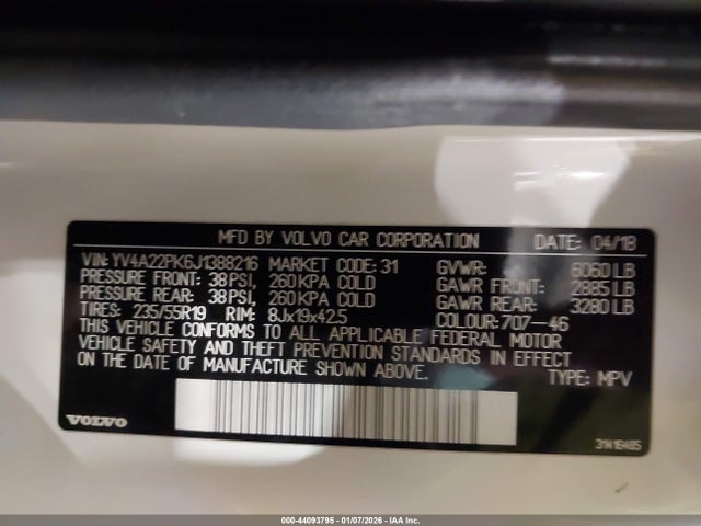 44093795 :رقم المزاد ، YV4A22PK6J1388216 vin ، 2018 Volvo Xc90 T6 Momentum مزاد بيع