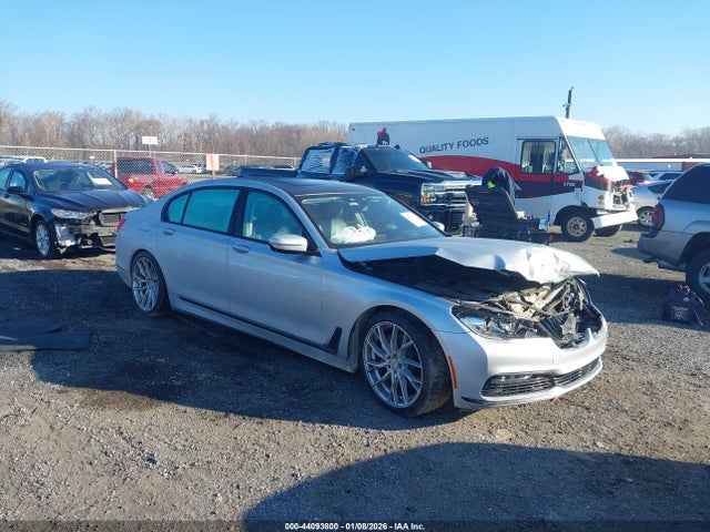 2016 BMW 740I WBA7E2C56GG547792