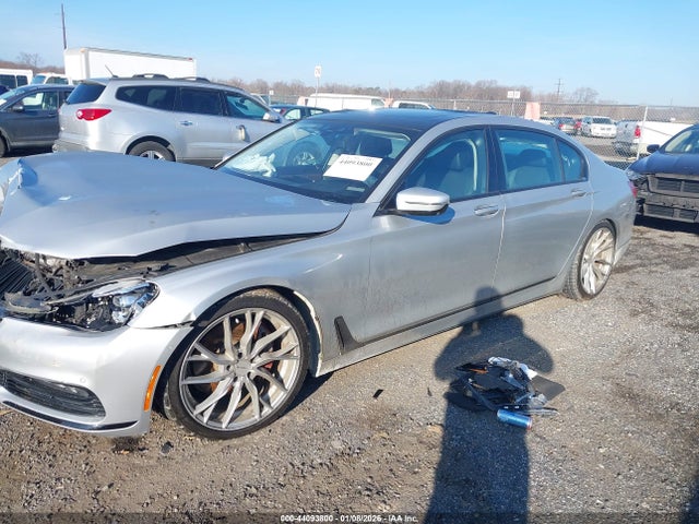 2016 BMW 740I WBA7E2C56GG547792 Photo 1