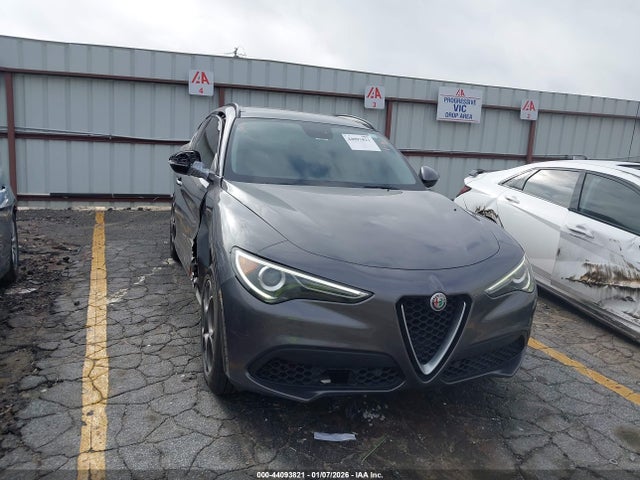 2018 ALFA ROMEO STELVIO ZASFAKPN1J7B68413