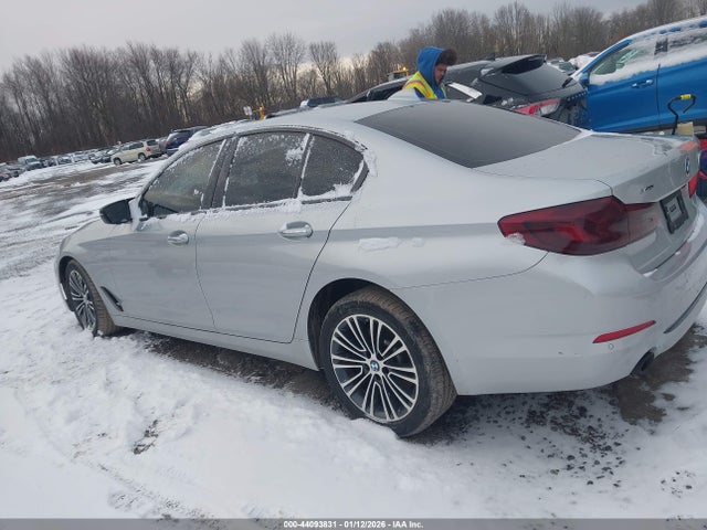 2018 Bmw 530i Xdrive მანქანა იყიდება აუქციონზე, vin: WBAJA7C54JWA71492, აუქციონის ნომერი: 44093831