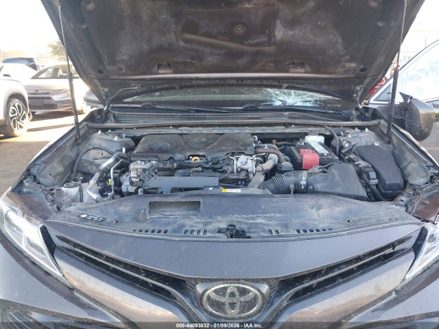 4T1B11HK8KU745779 Toyota CAMRY LE