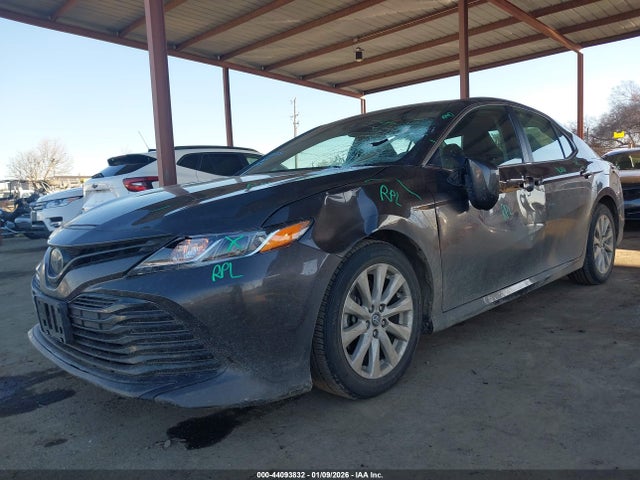 4T1B11HK8KU745779 Toyota CAMRY LE