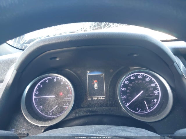 4T1B11HK8KU745779 Toyota CAMRY LE