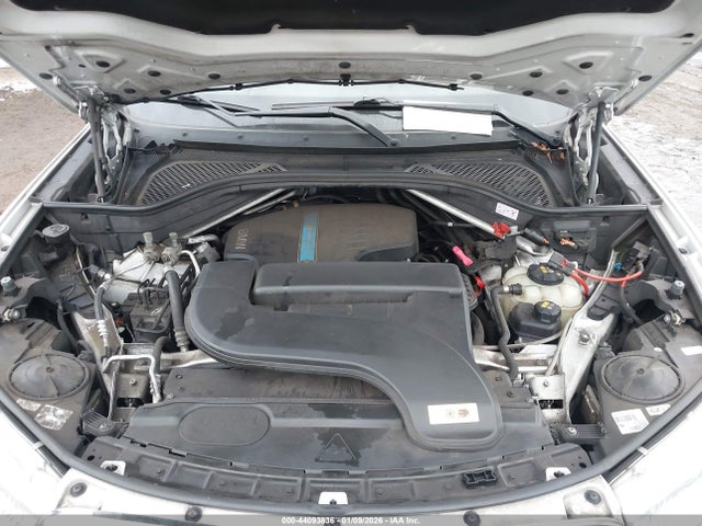 2017 BMW X5 EDRIVE 5UXKT0C36H0S81625 Photo 9