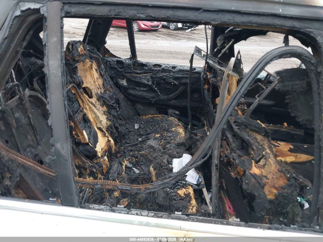 2017 BMW X5 EDRIVE 5UXKT0C36H0S81625 Photo 7