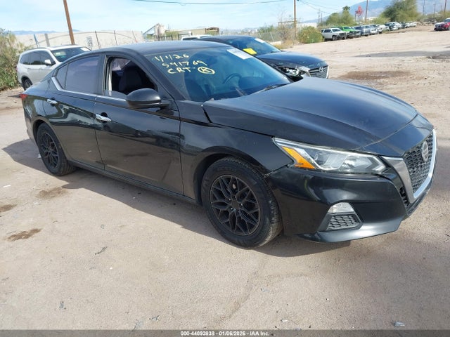 1N4BL4BV0LC252131 Nissan Altima S Fwd