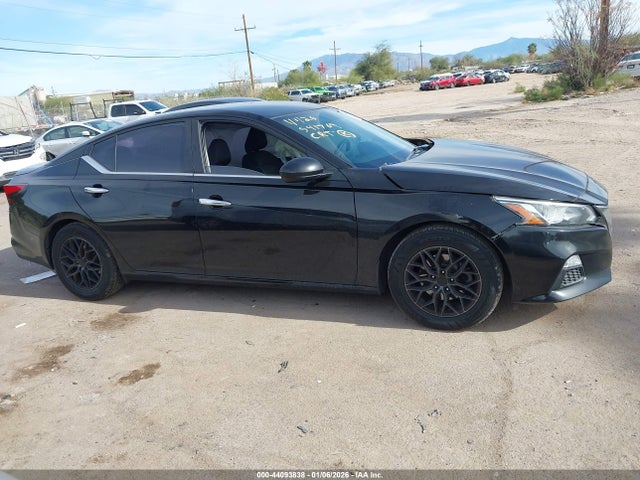 1N4BL4BV0LC252131 Nissan Altima S Fwd