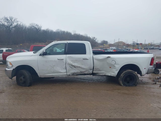 Продаж на аукціоні авто 2017 Ram 3500 Slt  4x4 8' Box, vin: 3C63RRHL3HG596161, номер лоту: 44093843