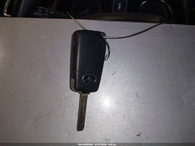 4T1B11HK3JU620722 Toyota CAMRY SE
