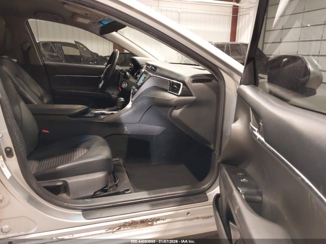 4T1B11HK3JU620722 Toyota CAMRY SE