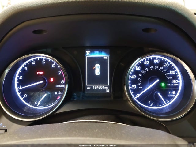 4T1B11HK3JU620722 Toyota CAMRY SE